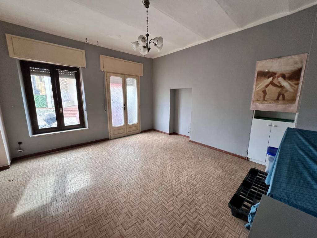 appartamento in vendita a Malnate