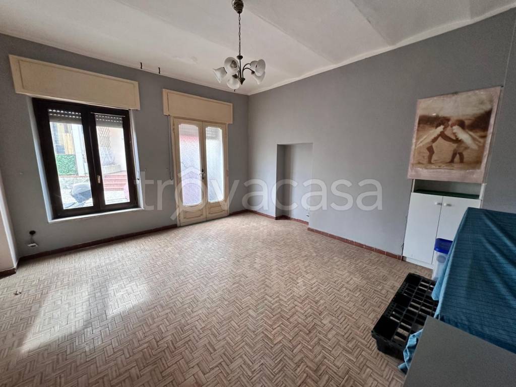appartamento in vendita a Malnate
