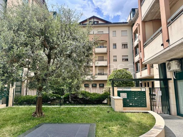 appartamento in vendita a Malnate