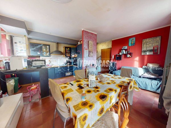 appartamento in vendita a Malnate