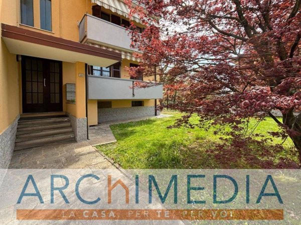 appartamento in vendita a Malnate