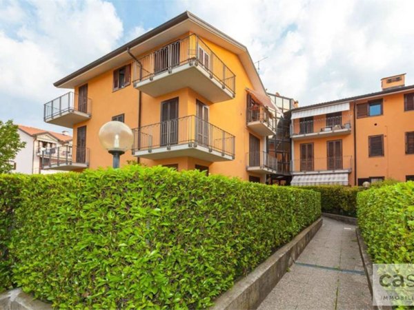 appartamento in vendita a Malnate