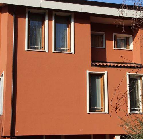 casa indipendente in vendita a Malnate