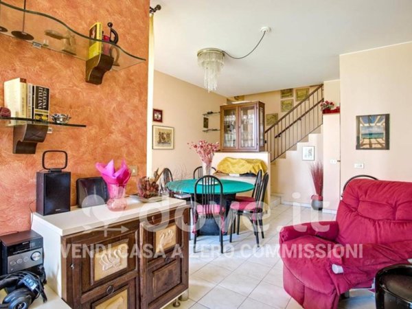 appartamento in vendita a Malnate