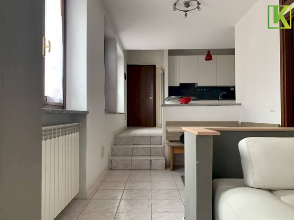 appartamento in vendita a Malnate in zona San Salvatore