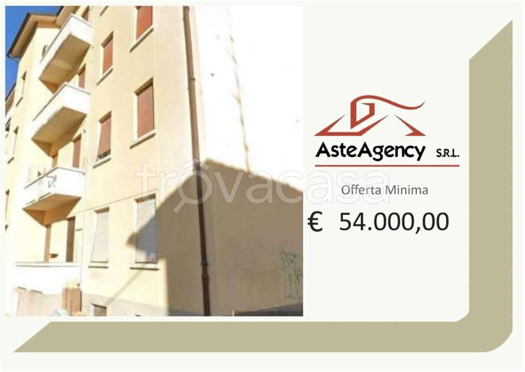 appartamento in vendita a Malnate
