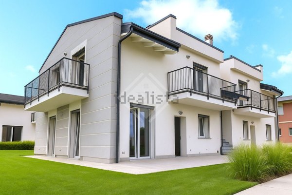 appartamento in vendita a Malnate