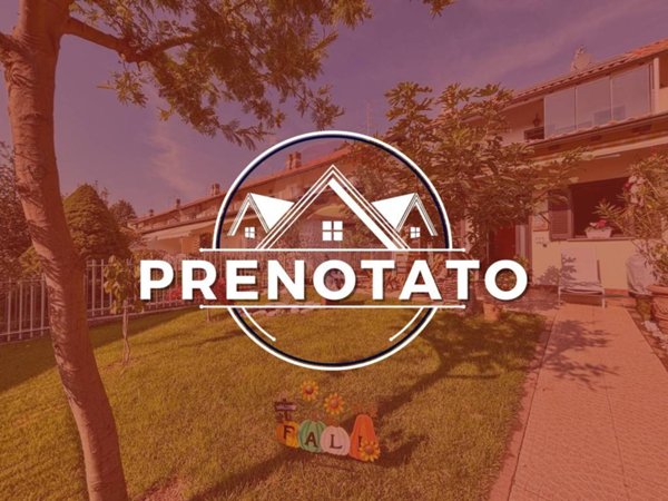 casa indipendente in vendita a Malnate