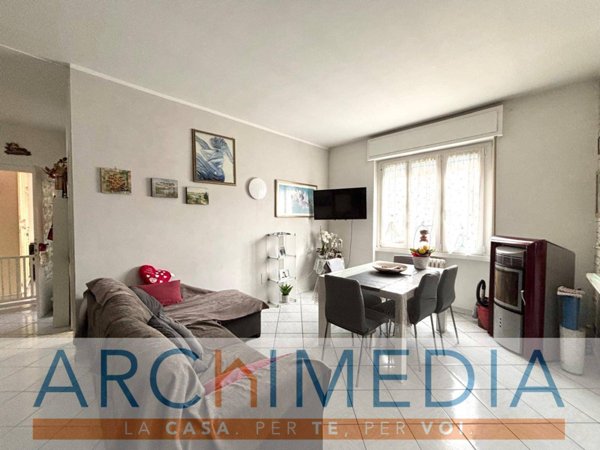 appartamento in vendita a Malnate