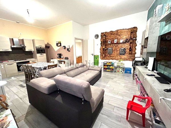 appartamento in vendita a Malnate