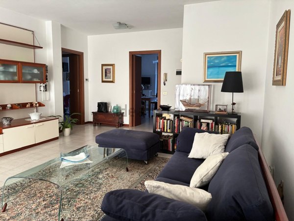 appartamento in vendita a Malnate