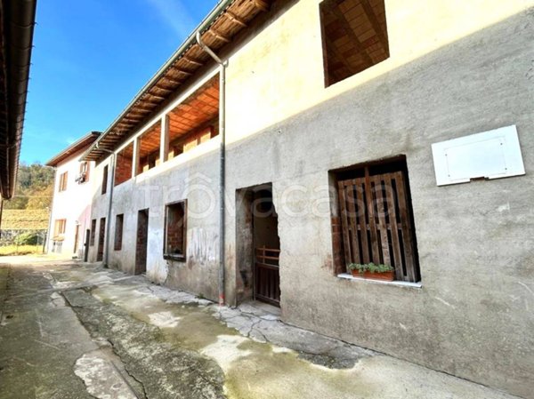 casa indipendente in vendita a Malnate