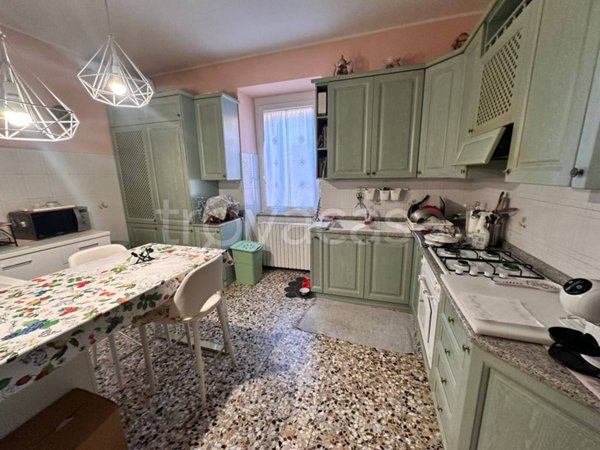 appartamento in vendita a Malnate