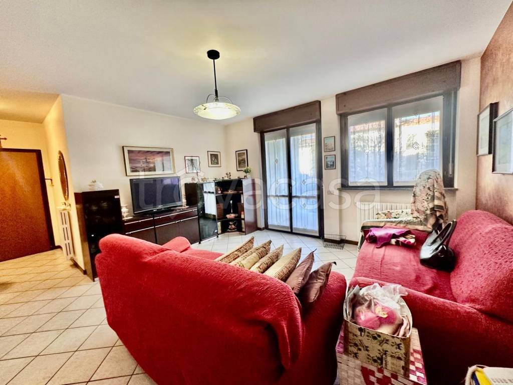 appartamento in vendita a Malnate