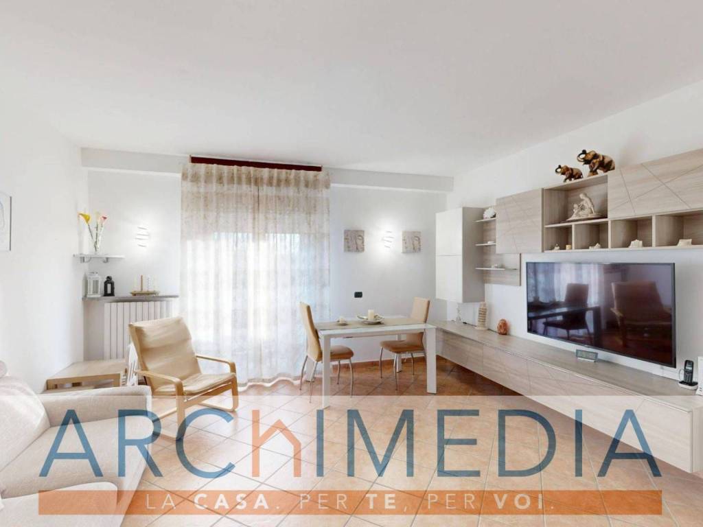 appartamento in vendita a Malnate