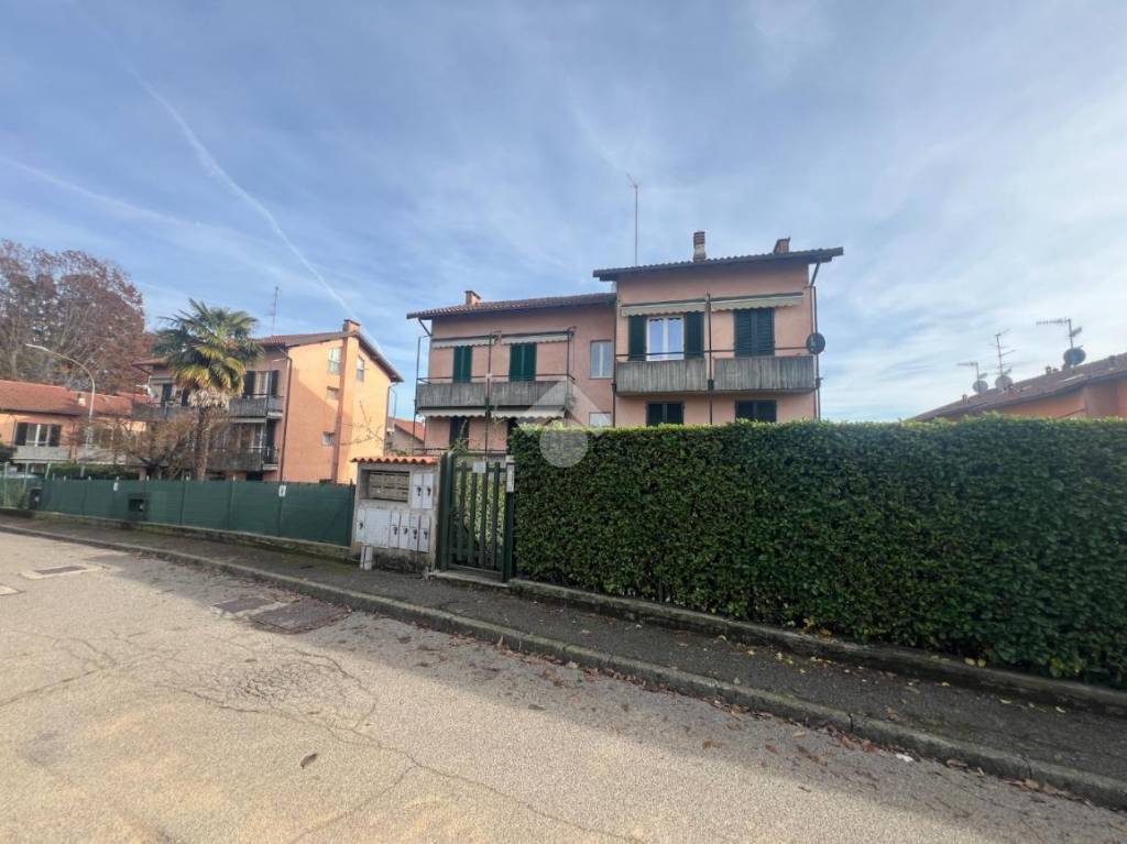 appartamento in vendita a Malnate