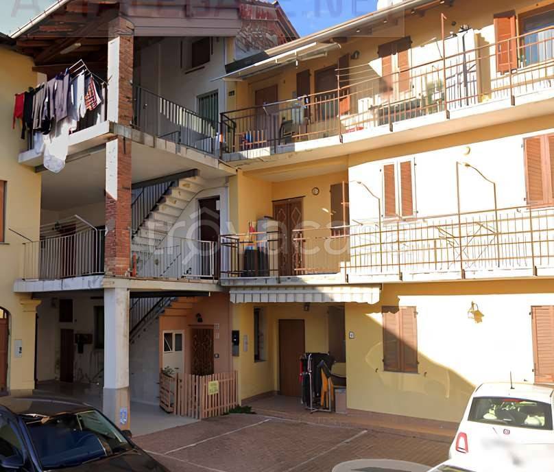 appartamento in vendita a Malnate