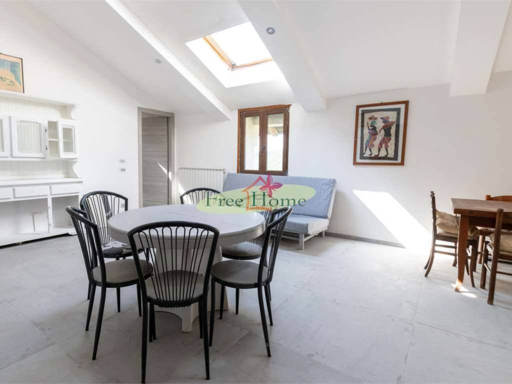 appartamento in vendita a Malnate