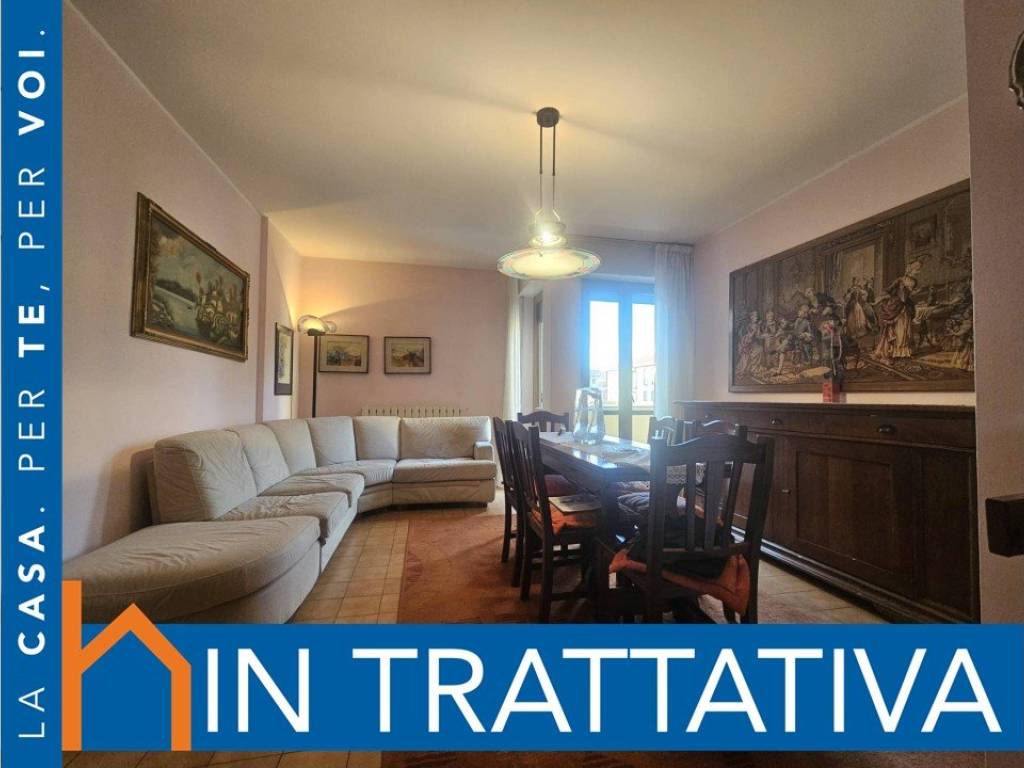 appartamento in vendita a Malnate