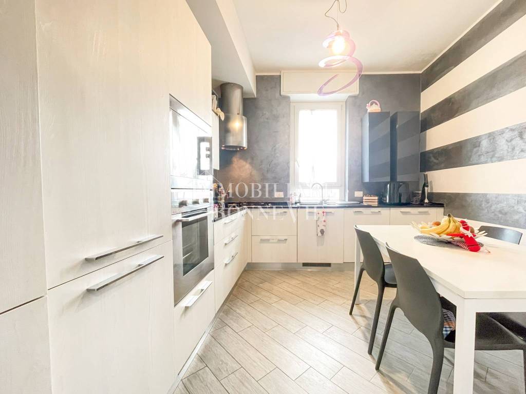 appartamento in vendita a Malnate