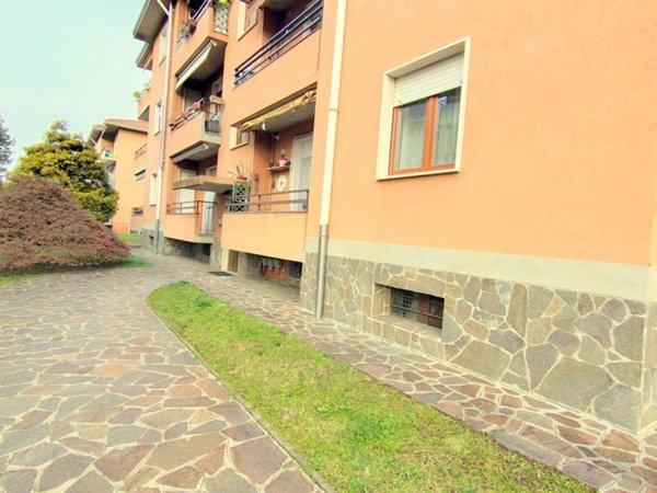 appartamento in vendita a Malnate