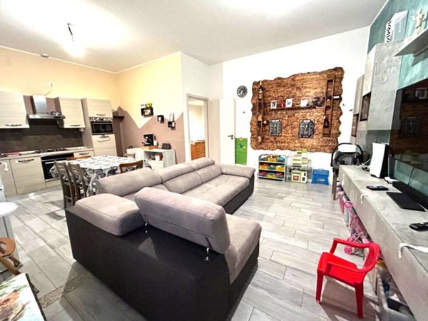 appartamento in vendita a Malnate