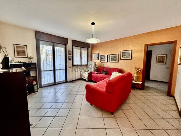 appartamento in vendita a Malnate