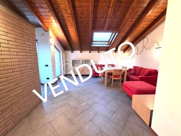 appartamento in vendita a Malnate in zona San Salvatore