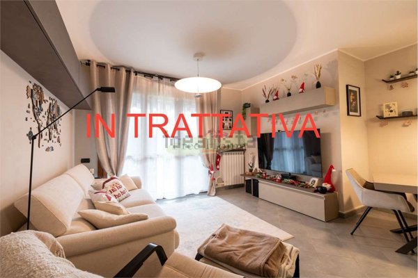 appartamento in vendita a Malnate