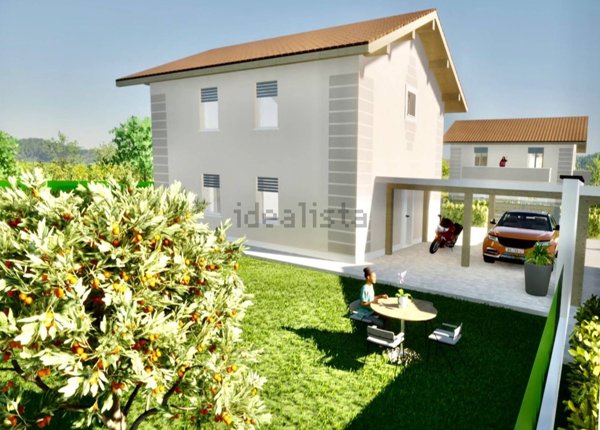 casa indipendente in vendita a Malnate