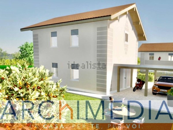 casa indipendente in vendita a Malnate