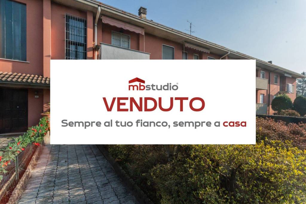casa indipendente in vendita a Malnate