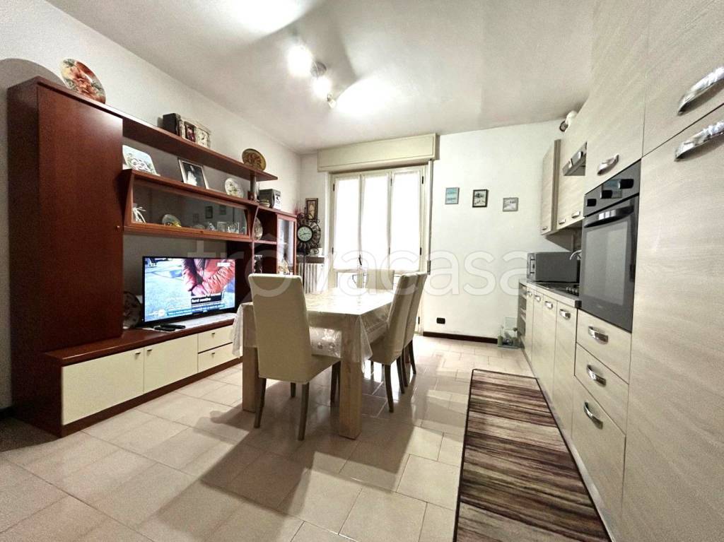 appartamento in vendita a Malnate