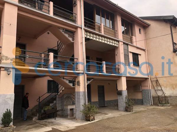 appartamento in vendita a Malnate