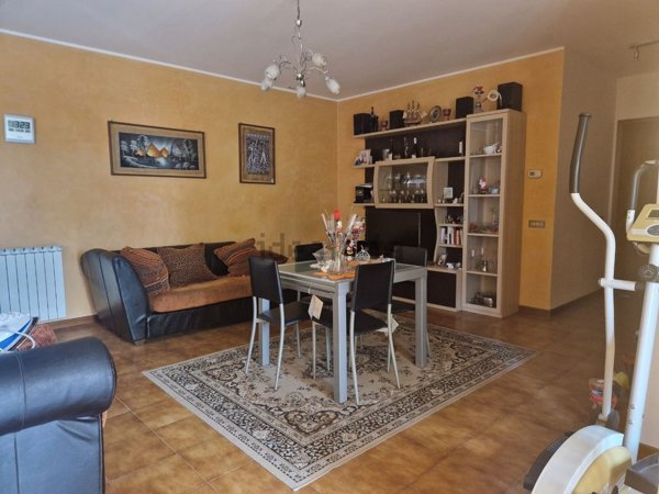 appartamento in vendita a Malnate