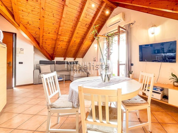 appartamento in vendita a Malnate