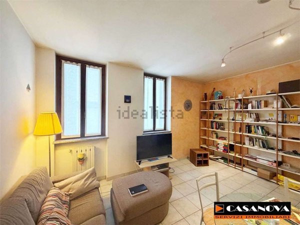 appartamento in vendita a Malnate in zona San Salvatore