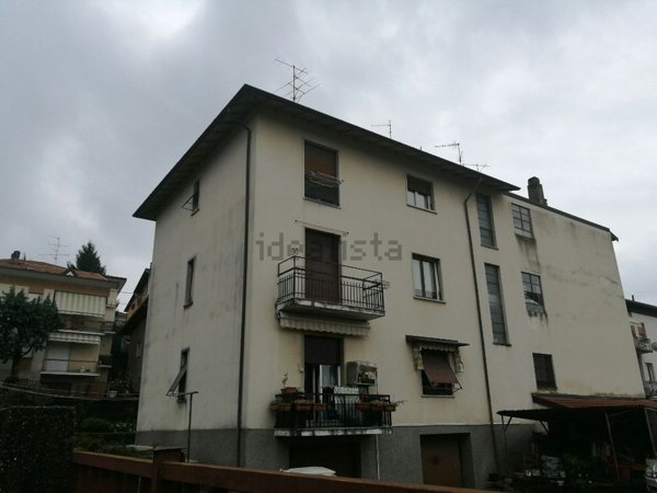 appartamento in vendita a Malnate