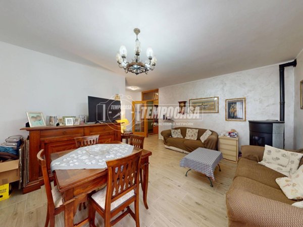 appartamento in vendita a Malnate