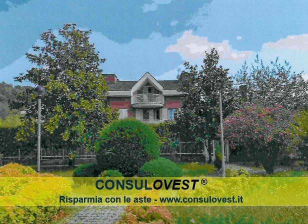 appartamento in vendita a Malnate