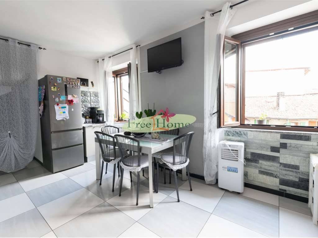 appartamento in vendita a Malnate