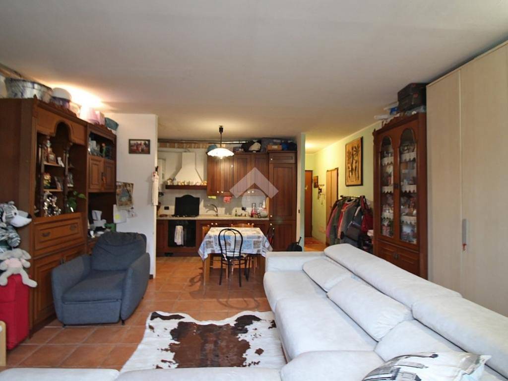 appartamento in vendita a Malnate