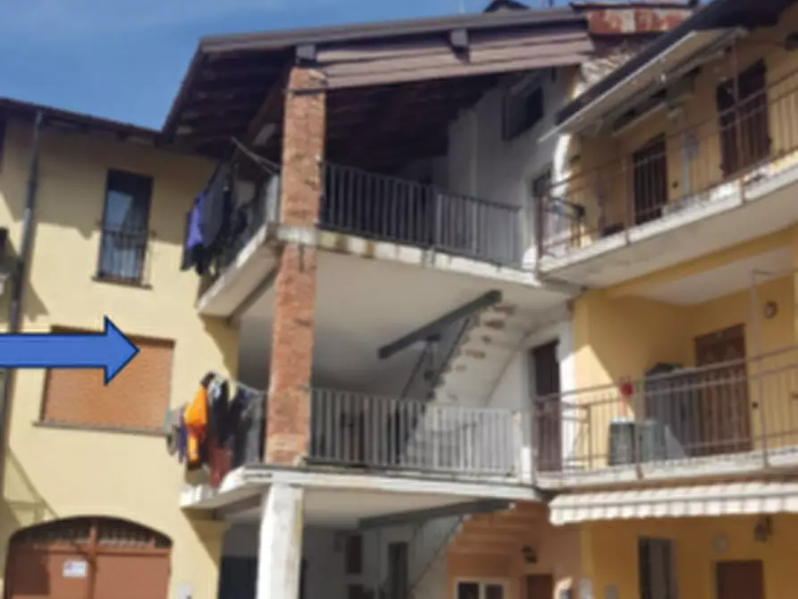 appartamento in vendita a Malnate