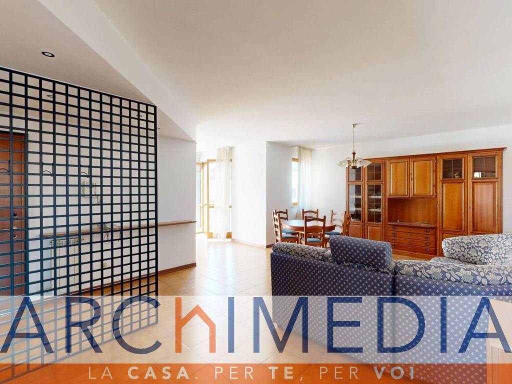 appartamento in vendita a Malnate