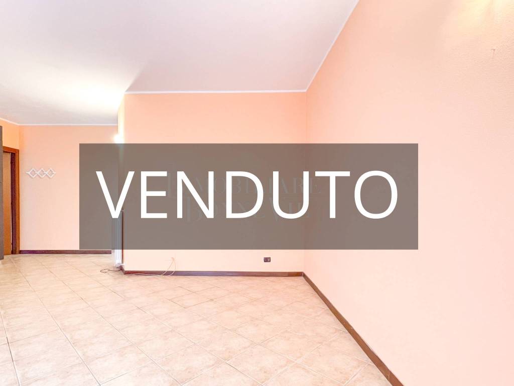 appartamento in vendita a Malnate in zona San Salvatore