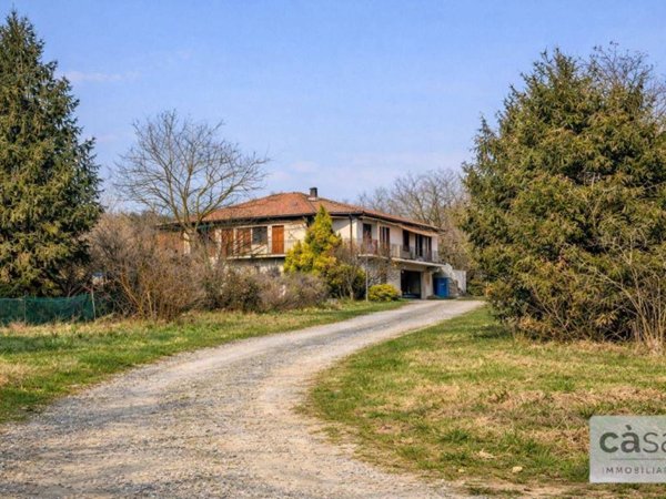 casa semindipendente in vendita a Malnate