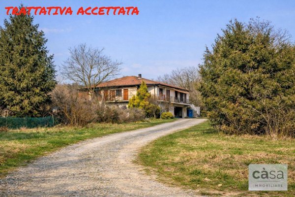 casa semindipendente in vendita a Malnate
