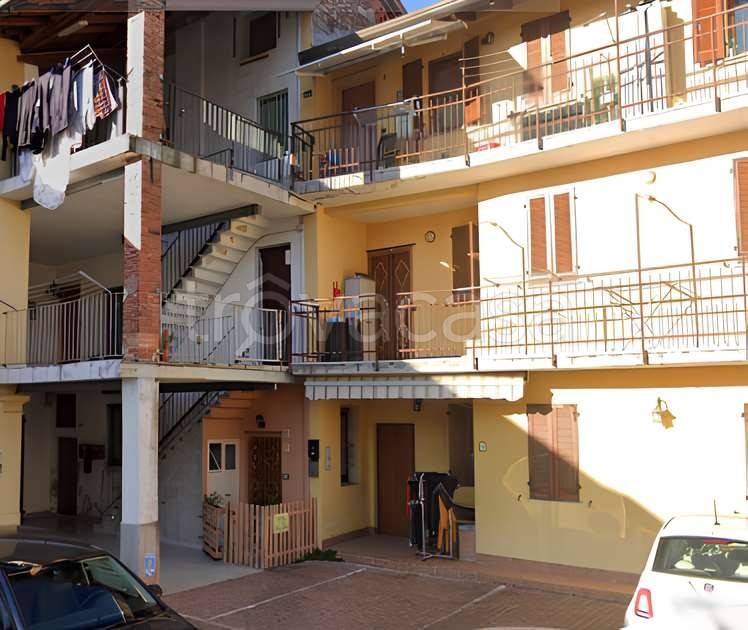appartamento in vendita a Malnate