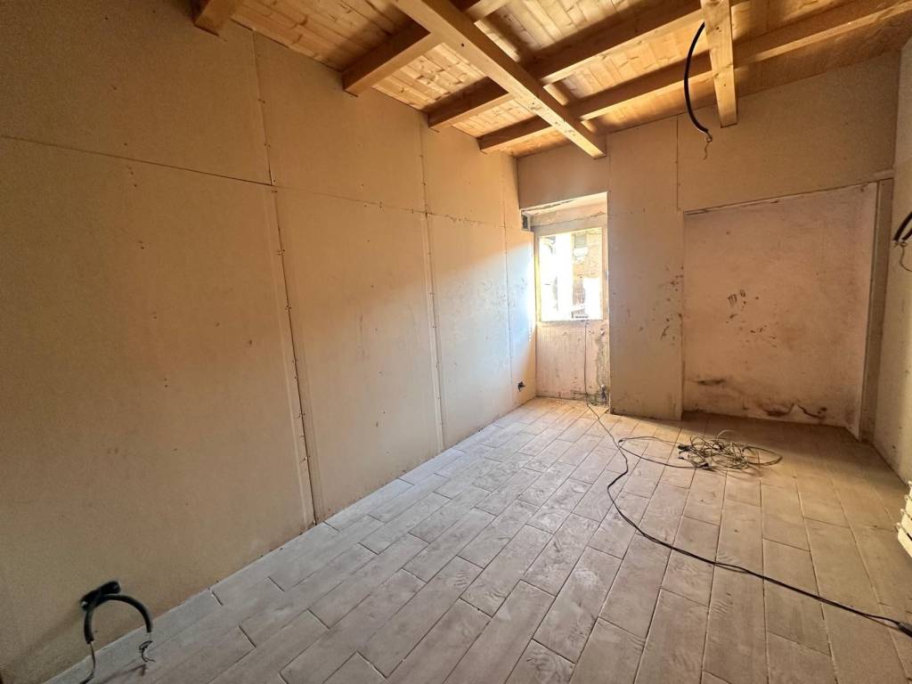 casa indipendente in vendita a Malnate