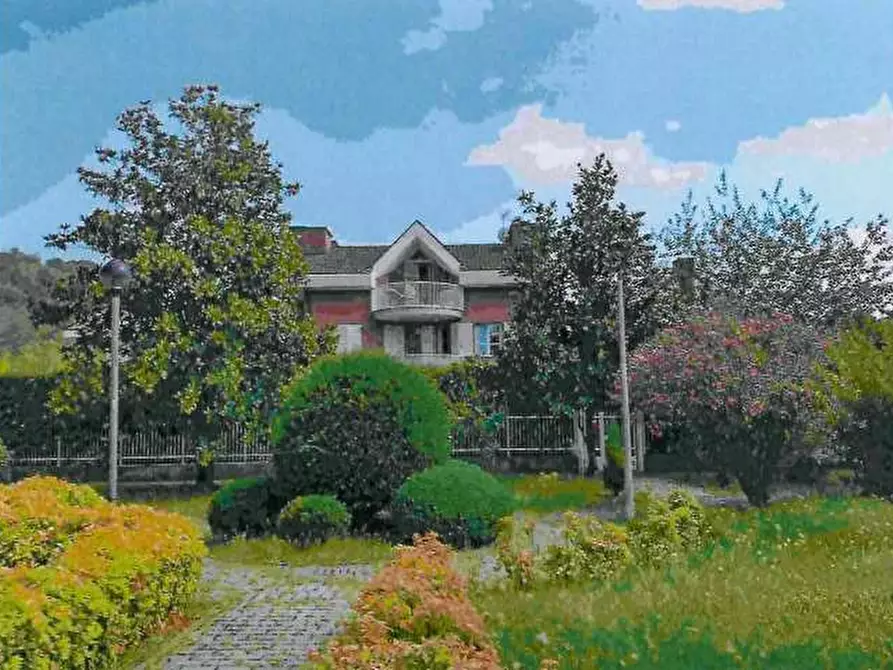 appartamento in vendita a Malnate